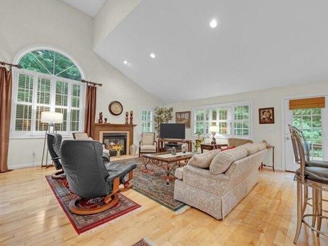 Condo for sale in Fiskdale, Massachusetts