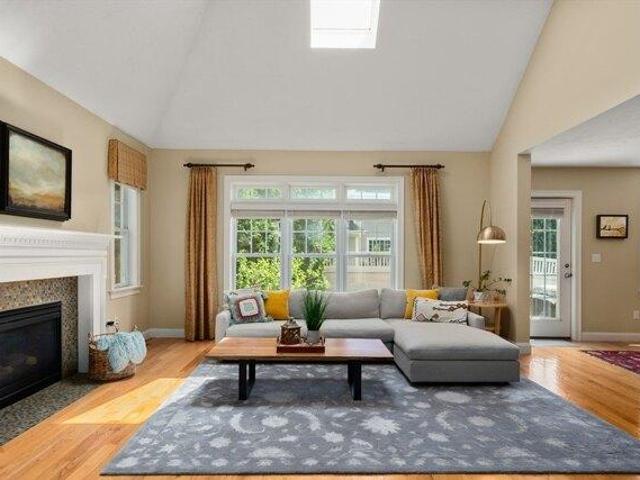 Condo for sale in Sudbury, Massachusetts