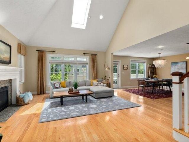 Condo for sale in Sudbury, Massachusetts
