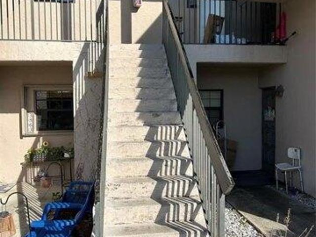 Condo for sale in Sunrise, Florida