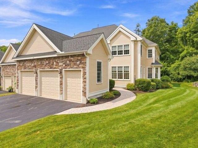 Condo for sale in Sutton, Worcester County