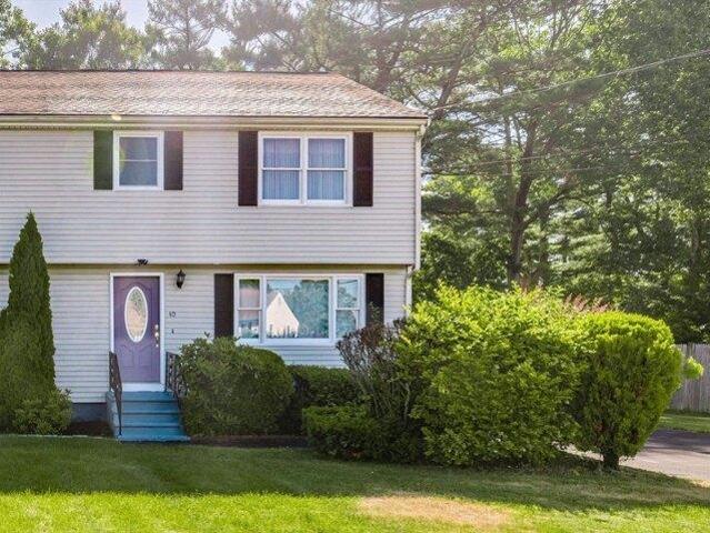Condo for sale in Bristol, Massachusetts