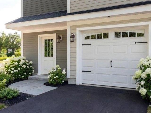 Condo for sale in Bristol, Massachusetts