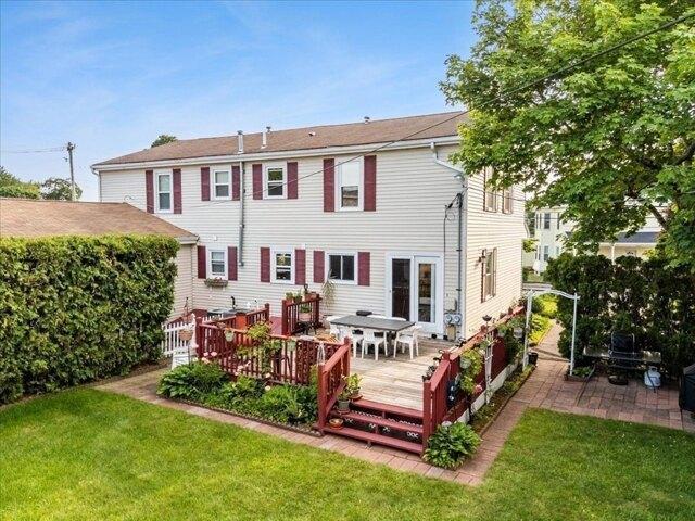 Condo for sale in Bristol, Massachusetts