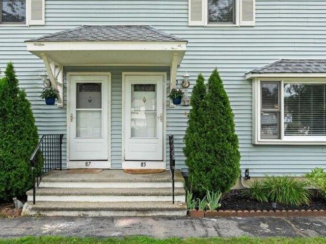 Condo for sale in Bristol, Massachusetts