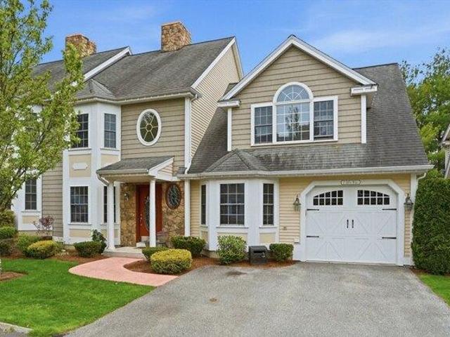 Condo for sale in Tewksbury, Massachusetts