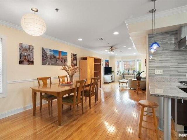 Condo for sale in Hudson, New Jersey