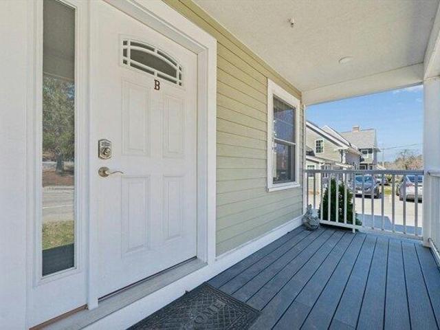 Condo for sale in Upton, Massachusetts