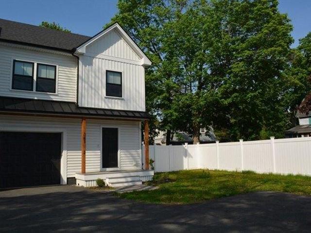 Condo for sale in Wakefield, Massachusetts