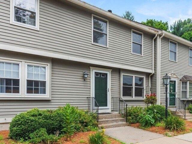 Condo for sale in Walpole, Massachusetts