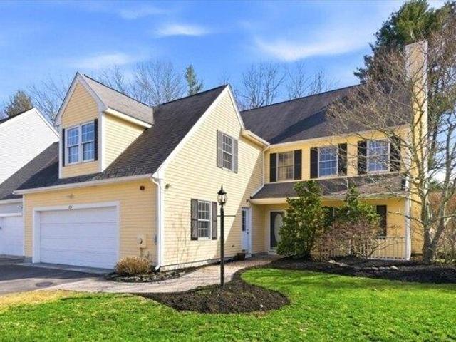 Condo for sale in Walpole, Massachusetts