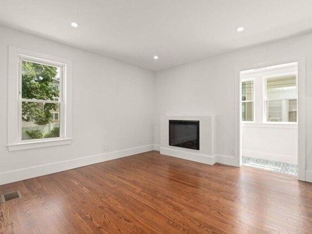 Condo for sale in Waltham, Massachusetts