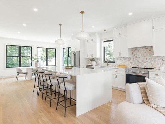Condo for sale in Waltham, Massachusetts