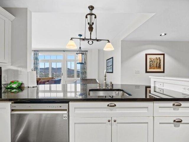 Condo for sale in Warren, Vermont