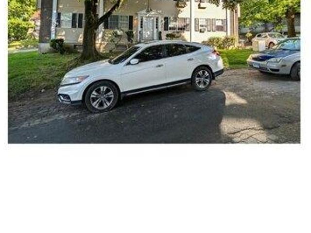 Condo for sale in Waterbury, Connecticut