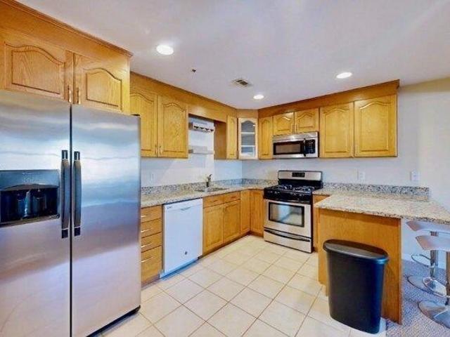 Condo for sale in Watertown, Massachusetts
