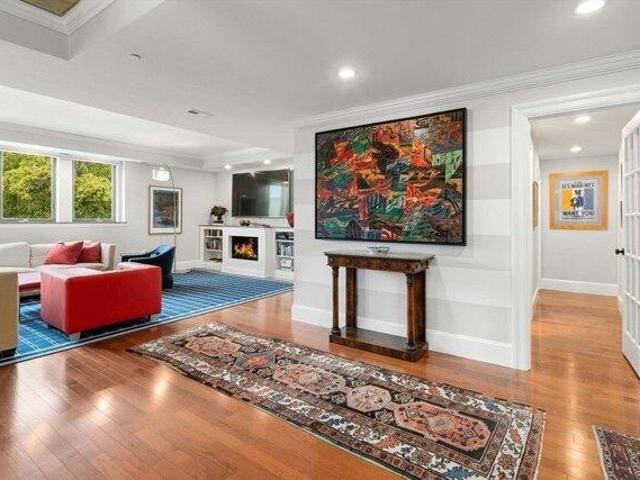 Condo for sale in Watertown, Massachusetts