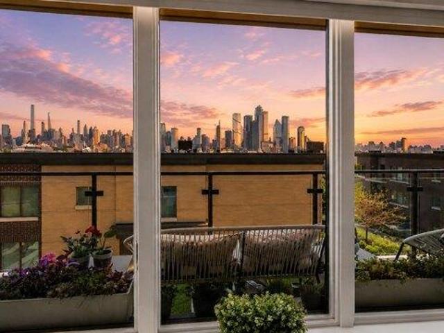 Condo for sale in Hudson, New Jersey