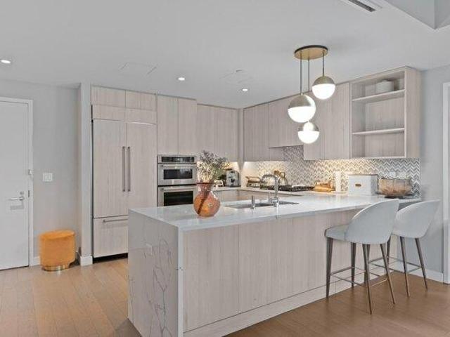 Condo for sale in Hudson, New Jersey
