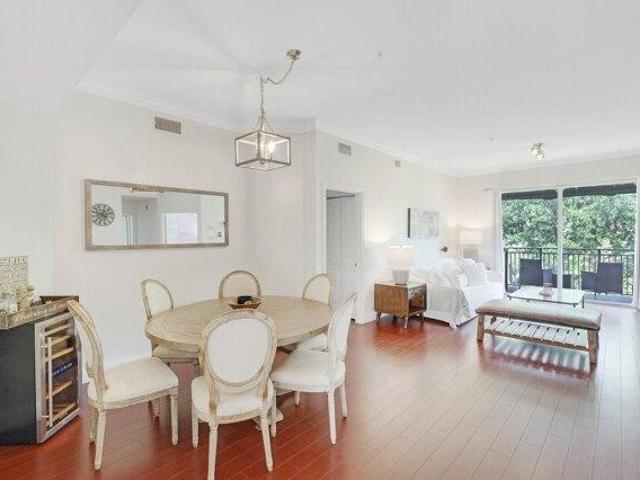 Condo for sale in Wellington