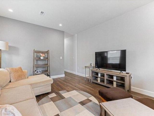 Condo for sale in West Boylston, Massachusetts