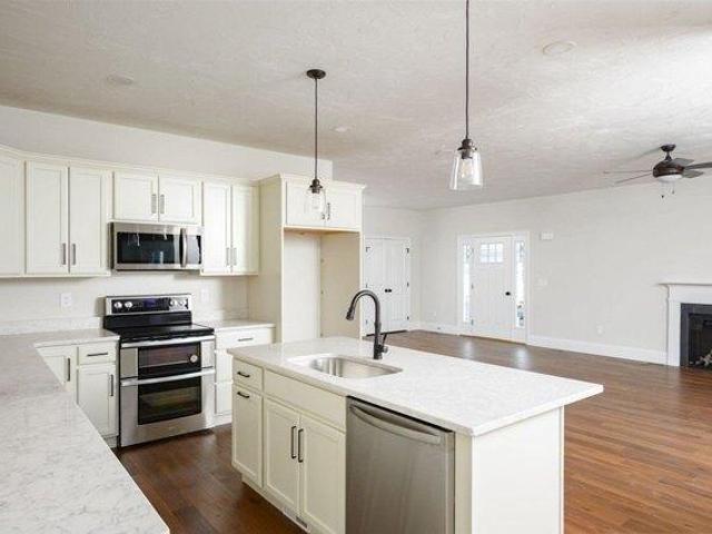 Condo for sale in West Bridgewater, Massachusetts