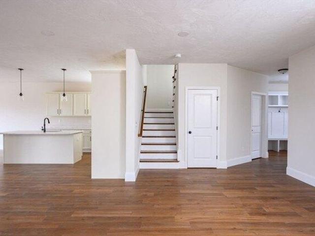 Condo for sale in West Bridgewater, Massachusetts