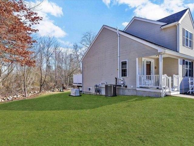 Condo for sale in West Bridgewater, Massachusetts