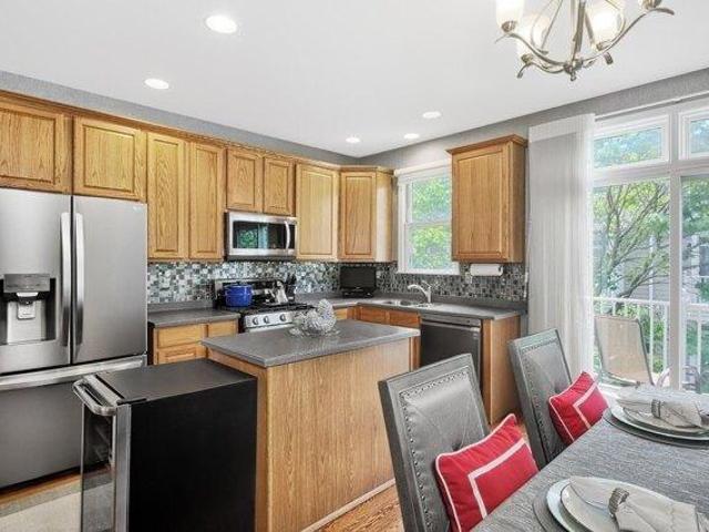 Condo for sale in Hudson, New Jersey