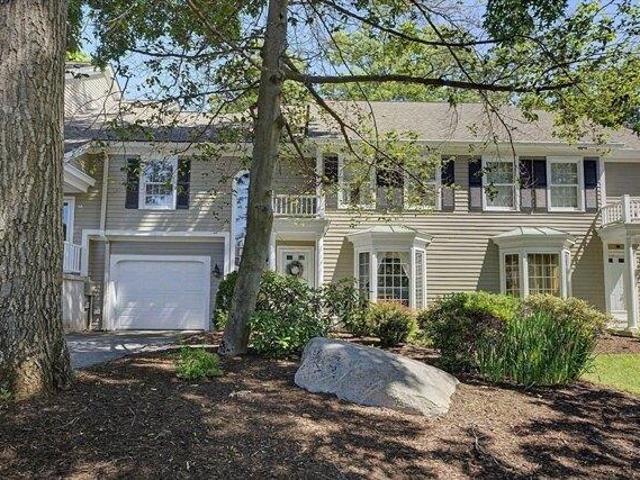 Condo for sale in Hampden, Massachusetts