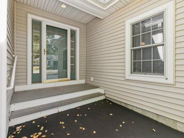 Condo for sale in Prides Corner, Westbrook