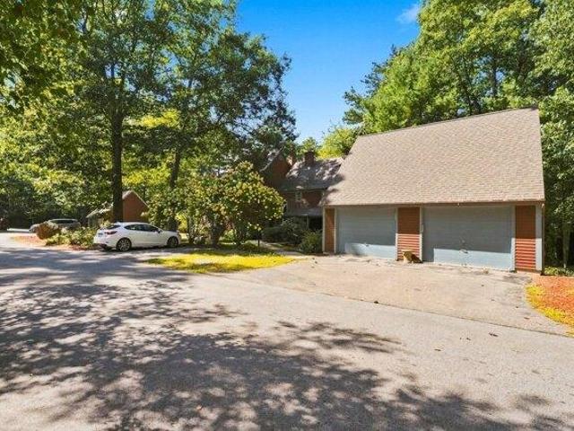 Condo for sale in Westford, Middlesex County