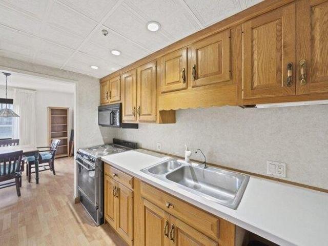 Condo for sale in Weymouth, Norfolk County