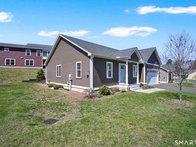 Condo for sale in Windsor Locks, Connecticut