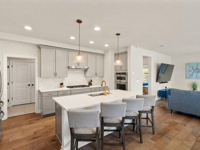Condo for sale in Woburn, Massachusetts
