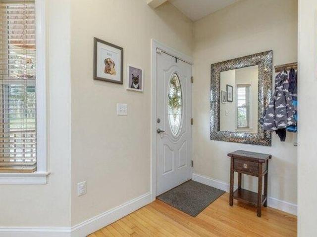 Condo for sale in Woburn Highlands, Woburn