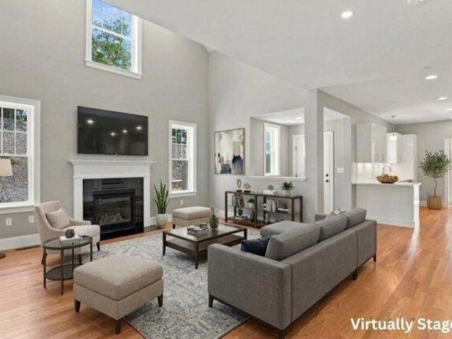 Condo for sale in Woburn, Middlesex County
