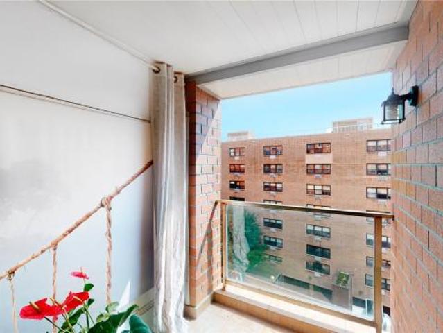 Condo for sale in Queens, Arverne