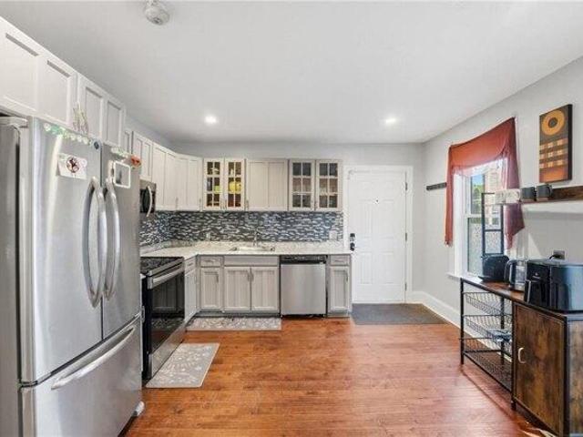 Condo for sale in Woonsocket, Rhode Island