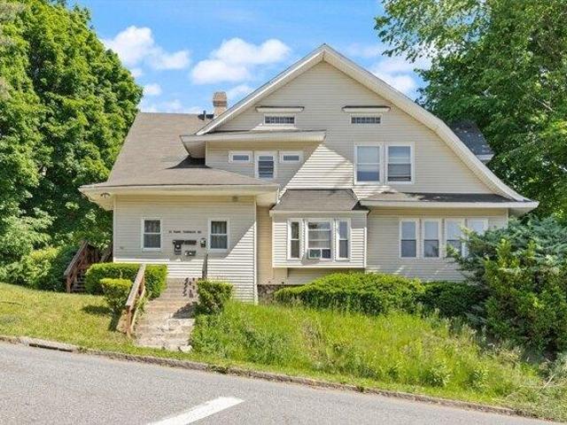 Condo for sale in Worcester, Massachusetts