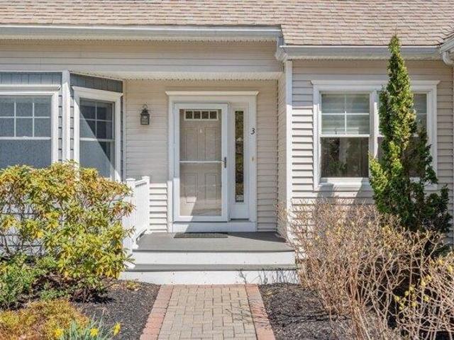 Condo for sale in Worcester, Massachusetts