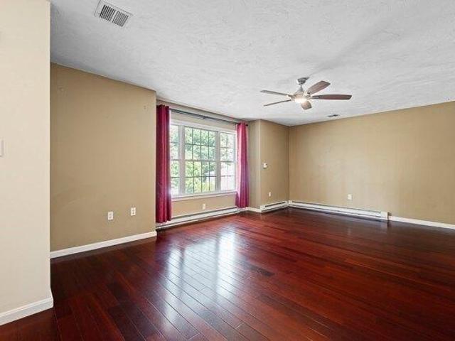 Condo for sale in Worcester, Massachusetts