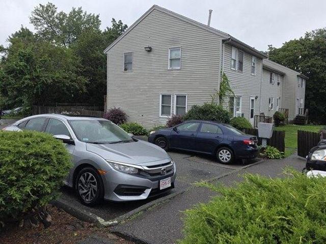 Condo for sale in Worcester, Massachusetts