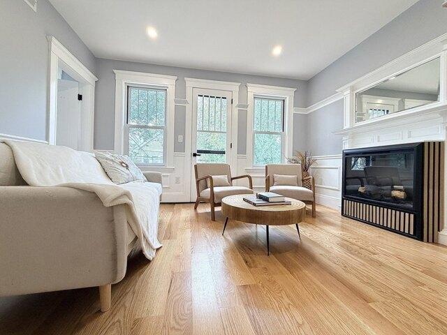 Condo for sale in Orvis Road Historic District, Arlington