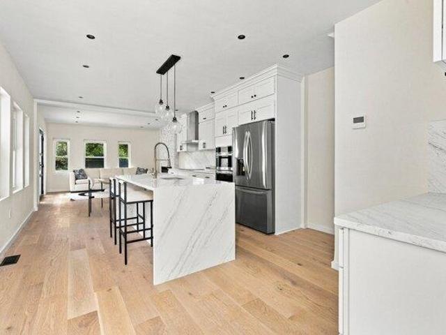 Condo for sale in Arlington, Middlesex County