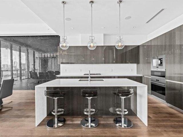 Condo for sale in Aventura, Florida