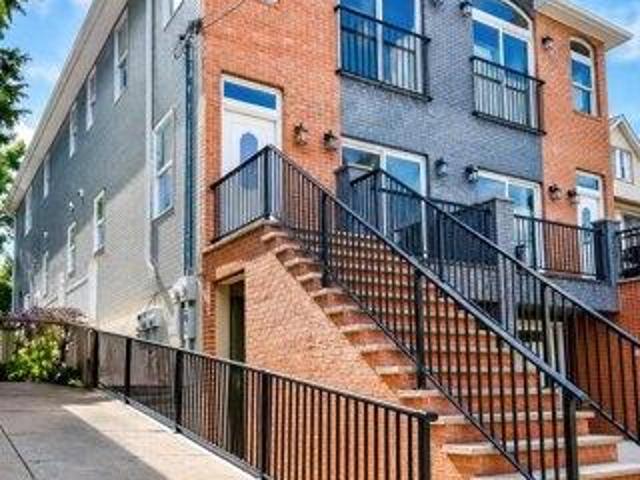 Condo for sale in Hudson, New Jersey