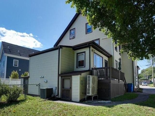 Condo for sale in Waverley, Belmont
