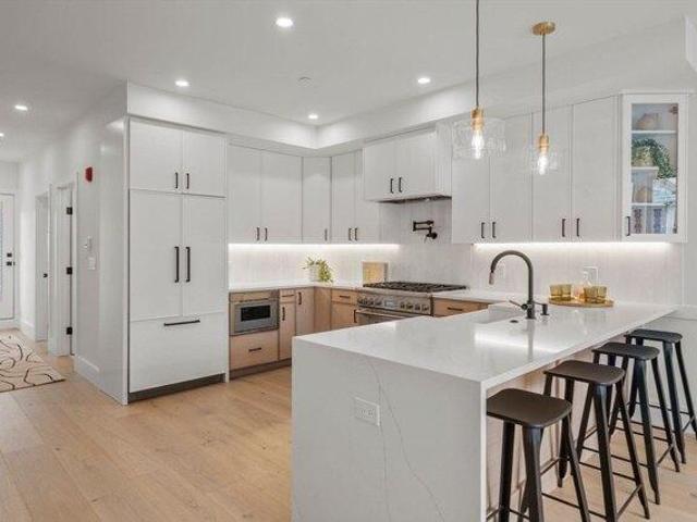 Condo for sale in Boston, Massachusetts