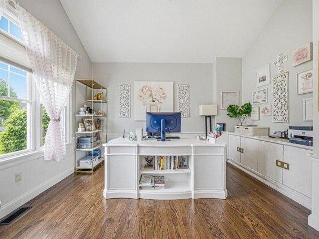 Condo for sale in Braintree, Massachusetts